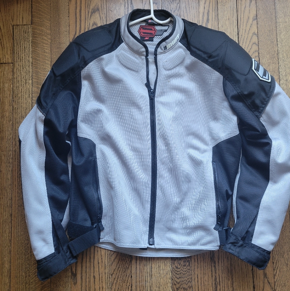 Motorcycle jacket